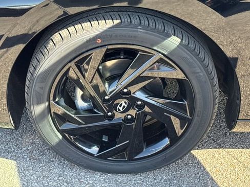 New 2026 Hyundai Elantra Sport FWD image 20