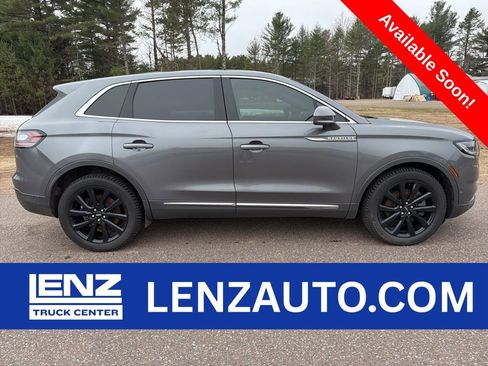 Used 2022 Lincoln Nautilus Reserve AWD/4WD image 1