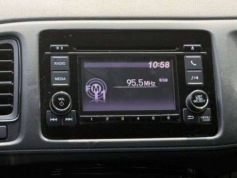 Used 2021 Honda HR-V LX image 15