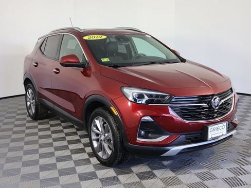 Used 2022 Buick Encore GX Essence w/ Advanced Technology Package AWD/4WD image 1