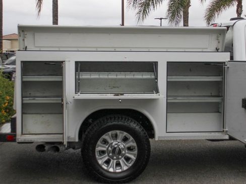 Used 2022 Ford F250 XL w/ STX Appearance Package AWD/4WD image 11