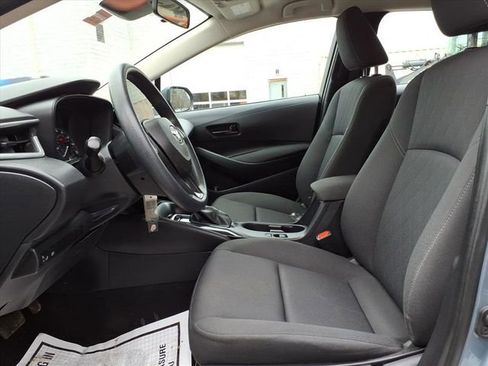 Used 2023 Toyota Corolla LE image 7
