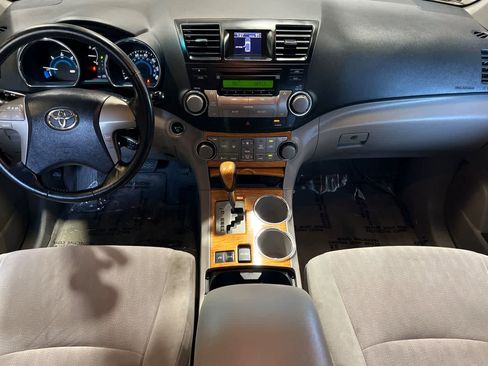 Used 2008 Toyota Highlander 4WD Hybrid image 4