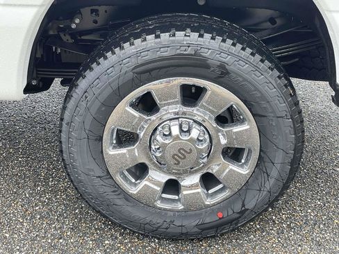 New 2026 Ford F250 King Ranch w/ Chrome Package AWD/4WD image 9