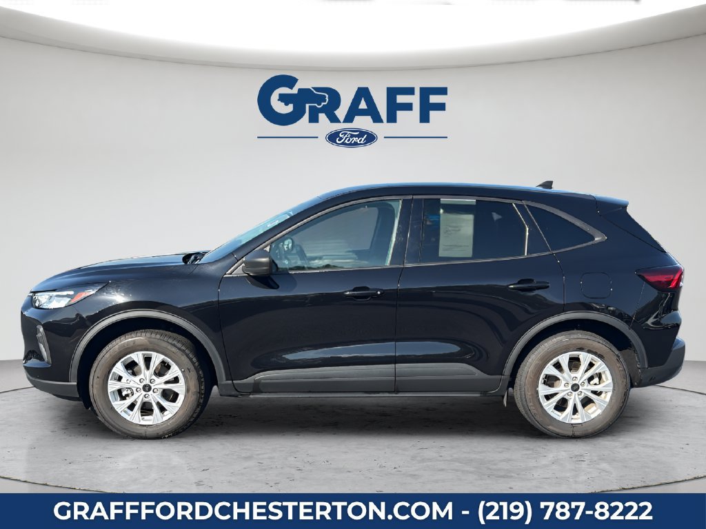 Used 2025 Ford Escape Active AWD/4WD image 3