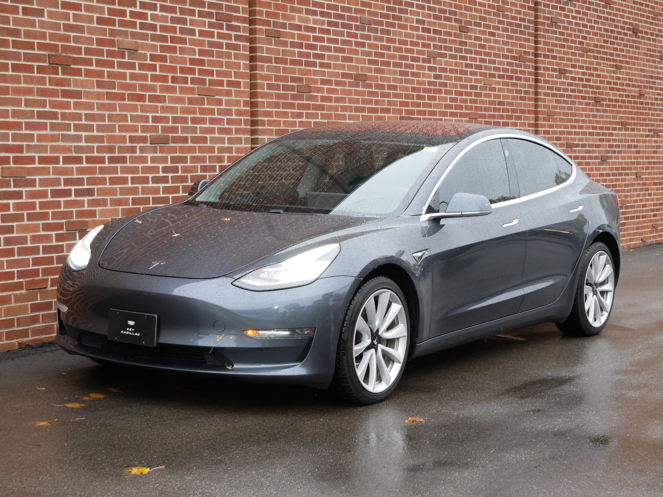 Used 2018 Tesla Model 3 Long Range AWD/4WD image 1