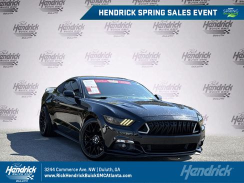 Used 2017 Ford Mustang GT image 1