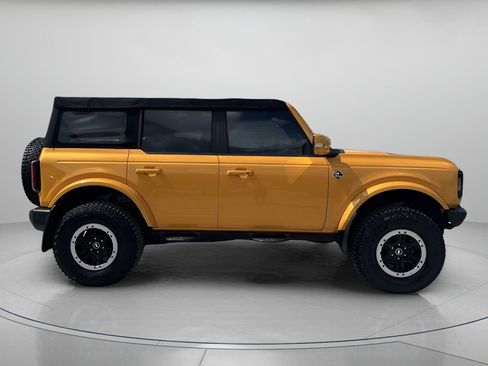 Certified 2021 Ford Bronco Outer Banks image 2