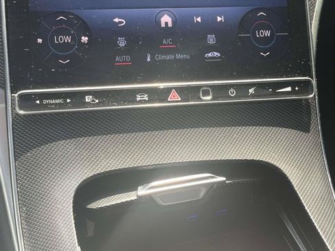 Certified 2024 Mercedes-Benz C 300 4MATIC Sedan image 30