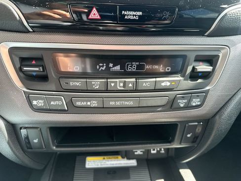 Used 2022 Honda Ridgeline RTL-E image 18