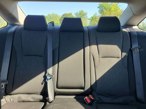 Certified 2023 Honda Accord EX image 23