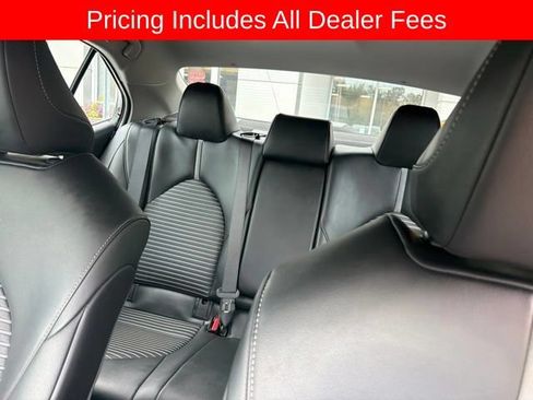 Used 2023 Toyota Camry SE FWD image 5