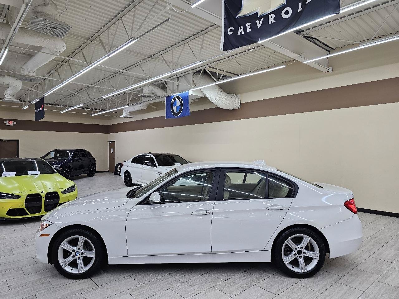 Used 2014 BMW 328i Sedan RWD image 11