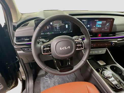 New 2026 Kia Carnival SX Prestige image 11