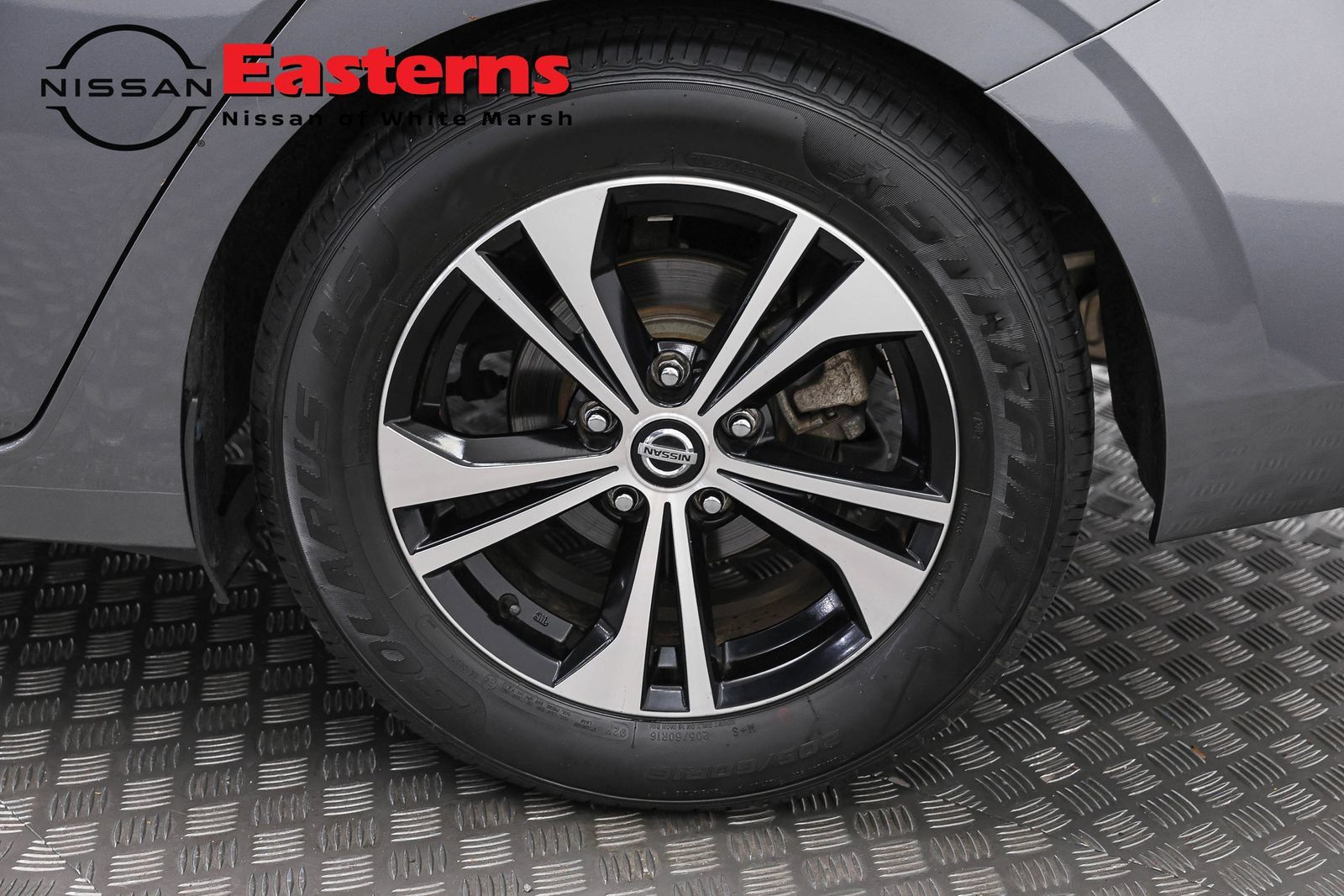 Used 2020 Nissan Sentra SV FWD image 32
