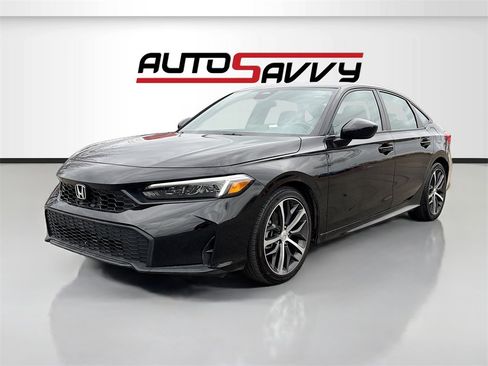 Used 2025 Honda Civic Sport image 3