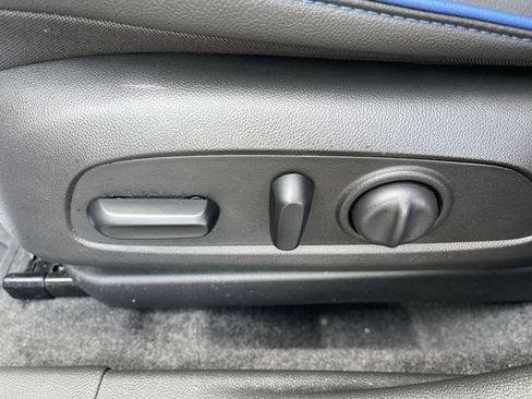 Used 2025 Buick Envista Sport Touring w/ Convenience I Package FWD image 12