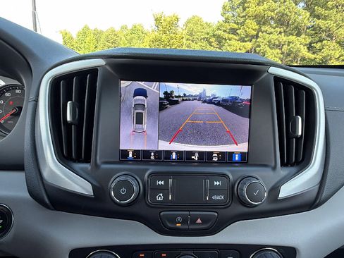 Used 2022 GMC Terrain SLT w/ Infotainment Package II AWD/4WD image 35