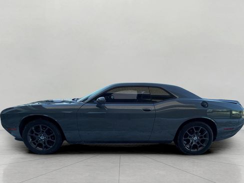 Used 2018 Dodge Challenger GT w/ Driver Convenience Group image 7