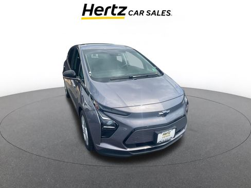 Used 2023 Chevrolet Bolt LT w/ Driver Confidence Package FWD image 1