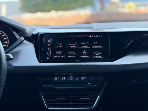 Used 2023 Audi e-tron GT Premium Plus w/ Performance Package AWD/4WD image 28