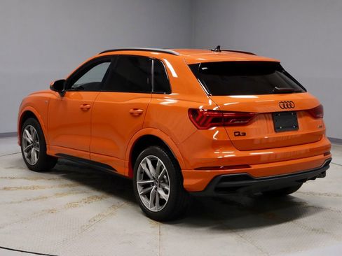 Used 2024 Audi Q3 2.0T Premium Plus w/ Premium Plus Package AWD/4WD image 11