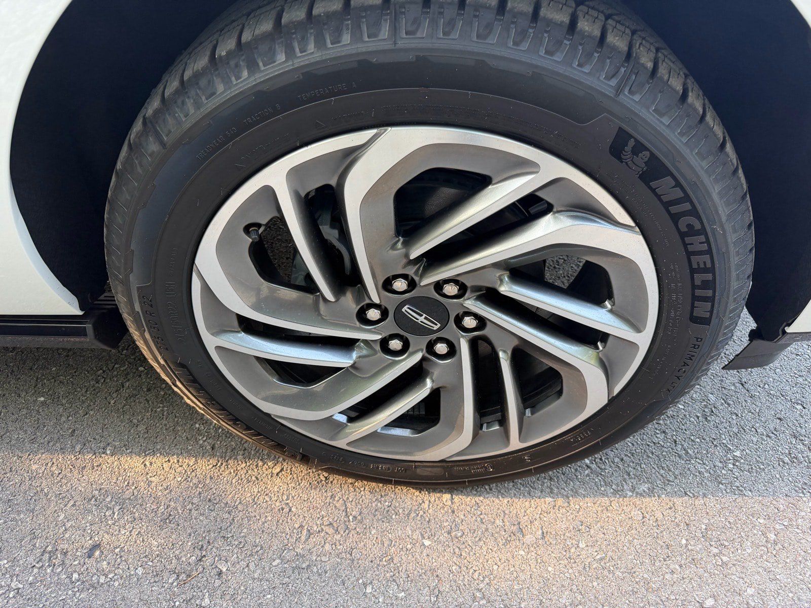 New 2027 Lincoln Navigator Reserve AWD/4WD image 9