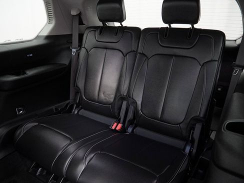 Certified 2021 Jeep Grand Cherokee L Limited w/ Trailer Tow Group (B) image 19