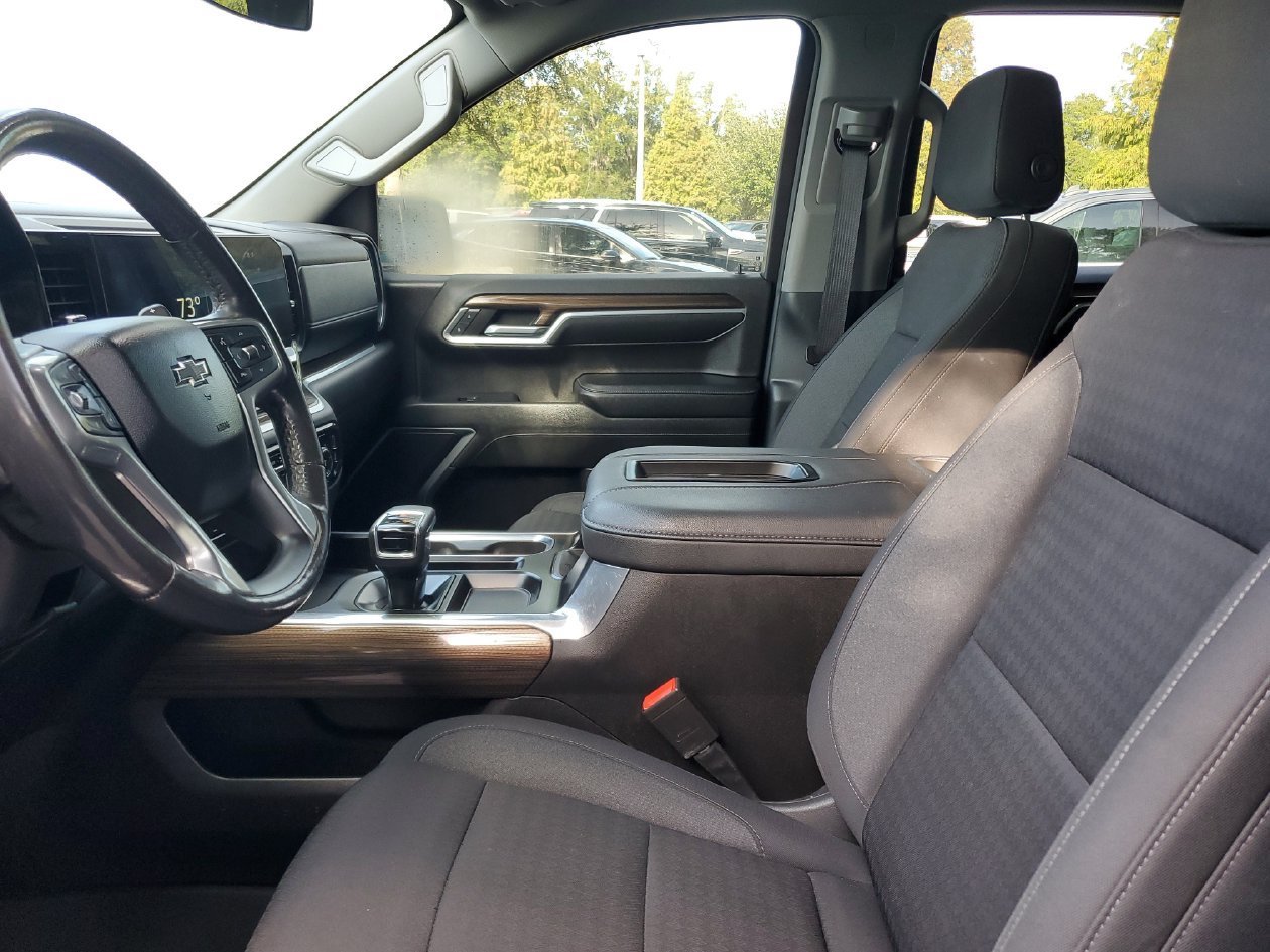 Used 2022 Chevrolet Silverado 1500 RST AWD/4WD image 19
