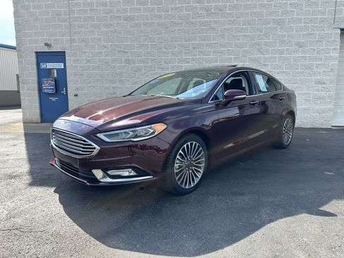 Used 2017 Ford Fusion SE w/ Fusion SE Technology Package AWD/4WD image 1