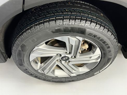 Used 2023 Hyundai Santa Fe SEL image 29