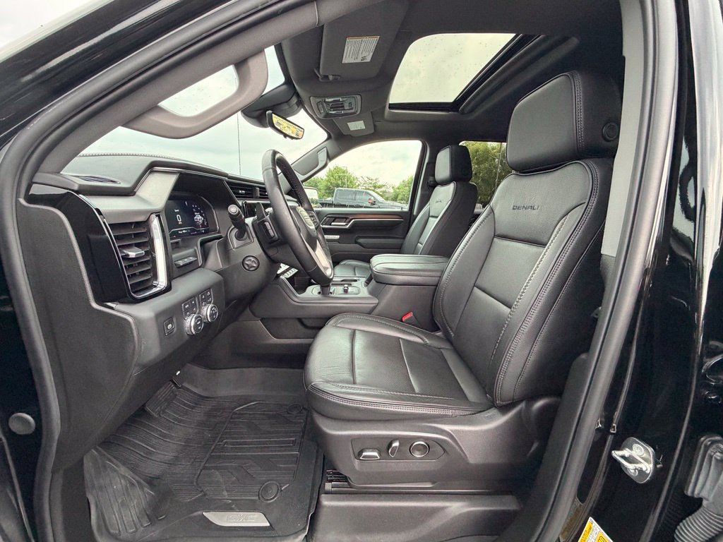 Used 2024 GMC Sierra 1500 Denali w/ Denali Reserve Package AWD/4WD image 2