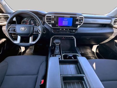 Used 2023 Toyota Tundra SR5 w/ SR5 Convenience Package AWD/4WD image 15