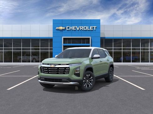 New 2026 Chevrolet Equinox LT w/ Convenience Package II AWD/4WD image 57