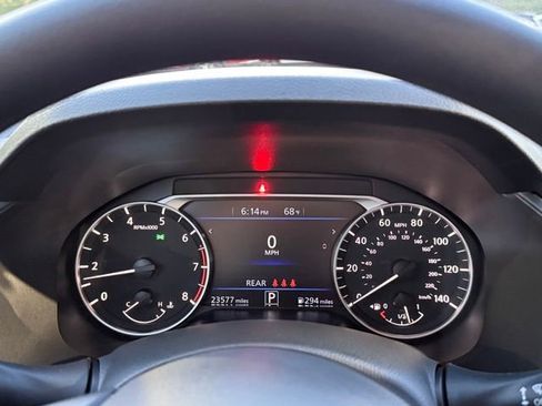 Used 2025 Nissan Altima 2.5 SV image 16