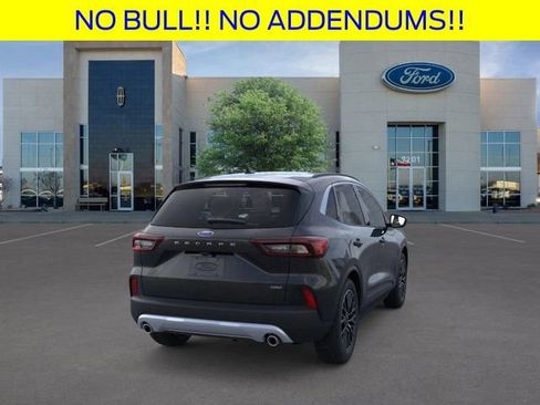 New 2026 Ford Escape SE image 9
