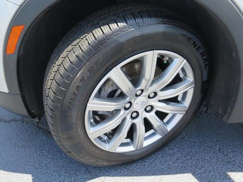 Used 2020 Cadillac XT4 Premium Luxury FWD image 25