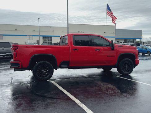 Certified 2024 Chevrolet Silverado 2500 LTZ w/ LTZ Plus Package AWD/4WD image 9