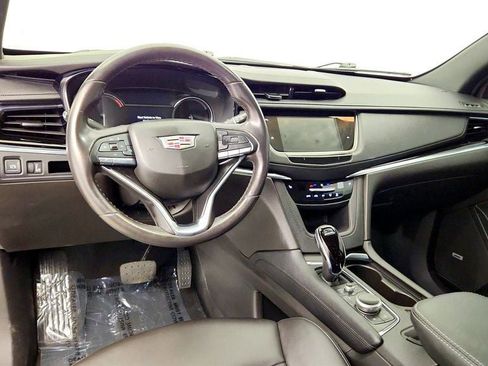 Used 2022 Cadillac XT6 Luxury AWD/4WD image 13