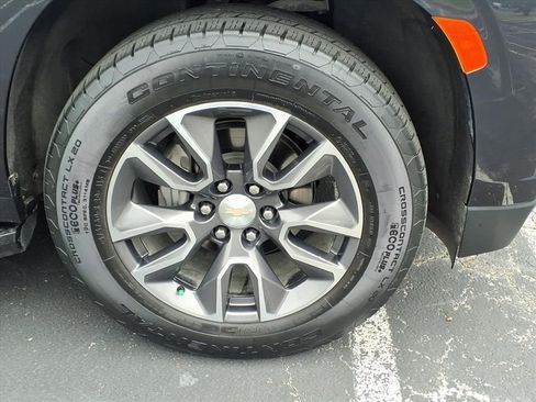 Used 2023 Chevrolet Tahoe LT w/ Luxury Package RWD image 15