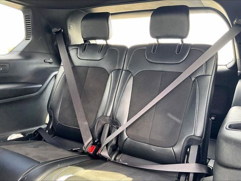 Used 2024 Jeep Grand Cherokee L Laredo image 6