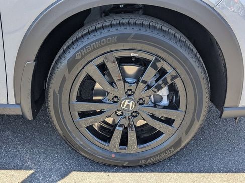 New 2026 Honda HR-V Sport image 5