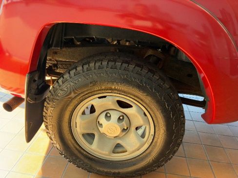 Used 2012 Toyota Tacoma 4x4 Access Cab w/ SR5 Pkg image 33