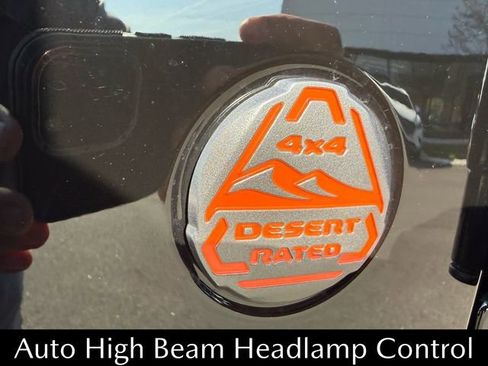 Used 2024 Jeep Gladiator Mojave w/ Safety Group image 22