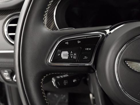 Used 2021 Bentley Bentayga Speed image 37