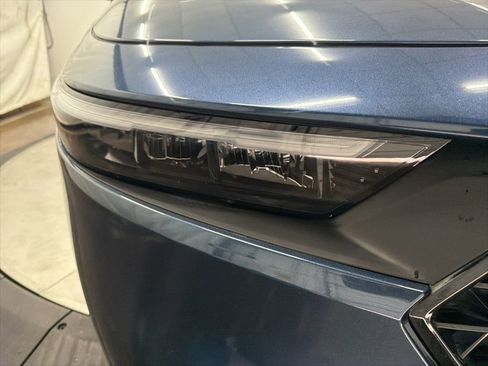 Used 2023 Honda Accord EX image 10