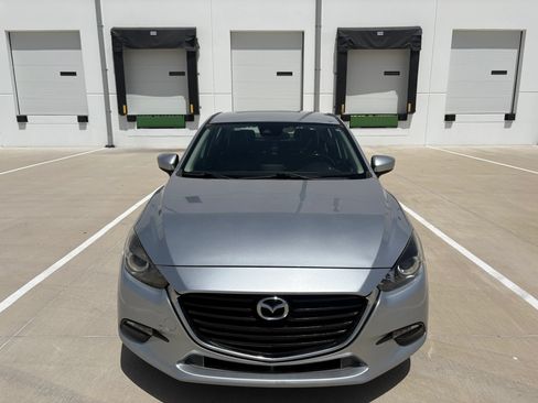 Used 2018 MAZDA MAZDA3 Touring FWD image 7