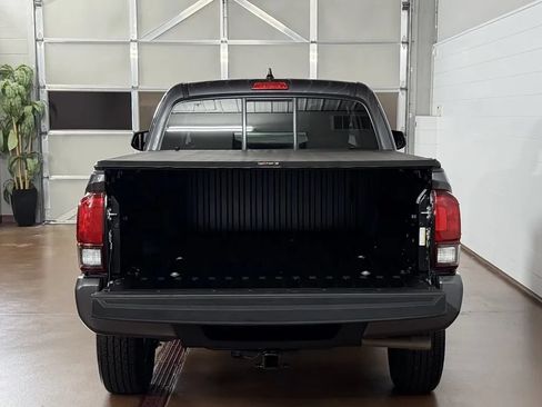 Used 2023 Toyota Tacoma SR w/ SR Convenience Package RWD image 5