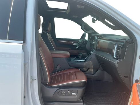 Used 2026 GMC Sierra 1500 Denali Ultimate AWD/4WD image 22