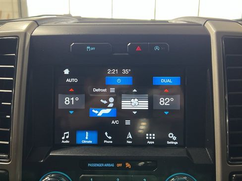 Used 2018 Ford F150 Lariat image 25